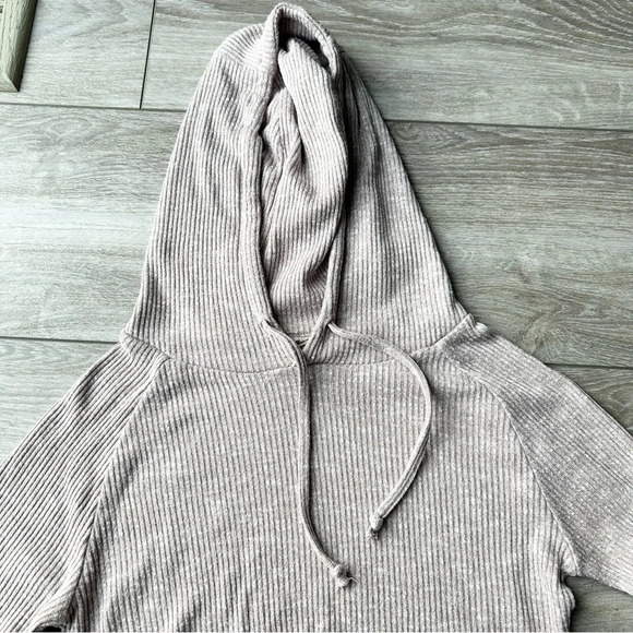 Gymshark Slounge Taupe  Cropped Hoodie - Picture 6 of 15